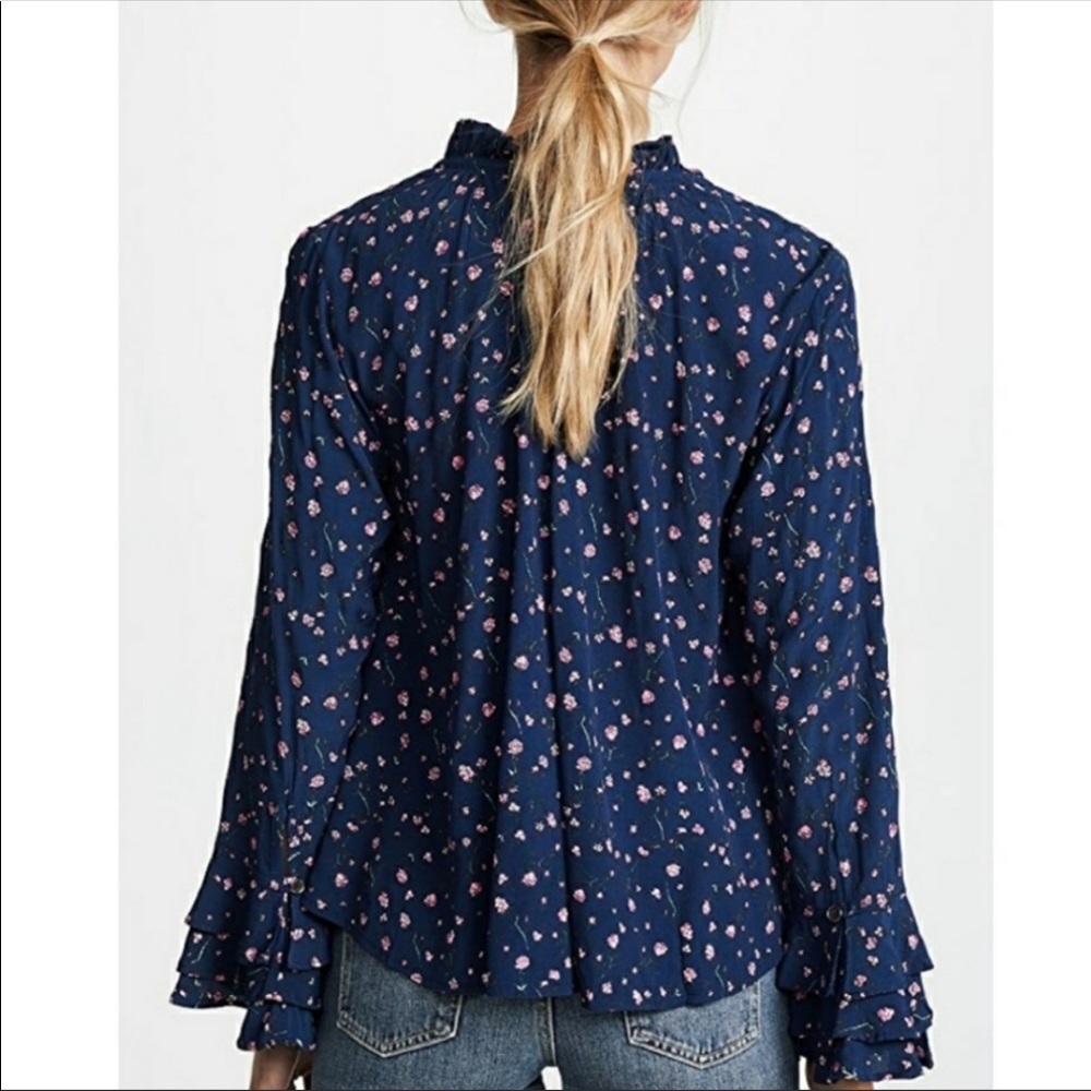 Cleobella Blouse Phoebe Bell Sleeve Floral Navy NWT Women’s Size Small - Picture 4 of 11